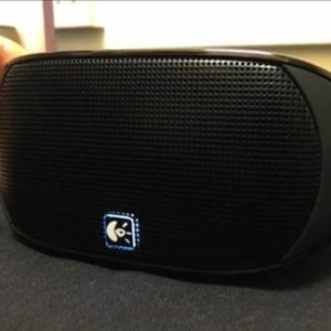 �޼��Ƴ�����С�ɵ� Mini Boombox �����а����С���������