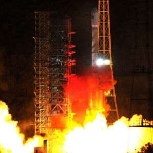 �й��ɹ��������ű����������ǣ�����һ��˫�Ƿ�ʽ