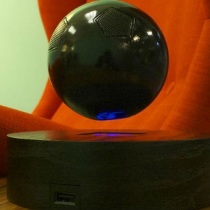 Om/One �������䣬��ǰ���������������